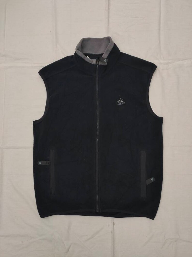 nike acg fleece vest