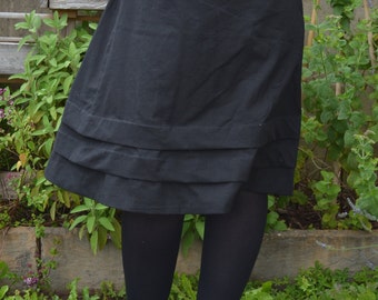 Modern Tiered Walking Skirt. Perfect for historybounding at work!