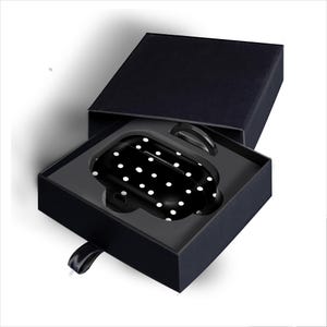 Black Polka Dot AirPod Case: AirPods Pro