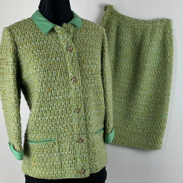 1960s Bonnie Cashion Sills Lord and Taylor 2 piece Suit Pastel Green Wool Boucle Leather Trim Front Buttons 36-24-36" Excellent Condition