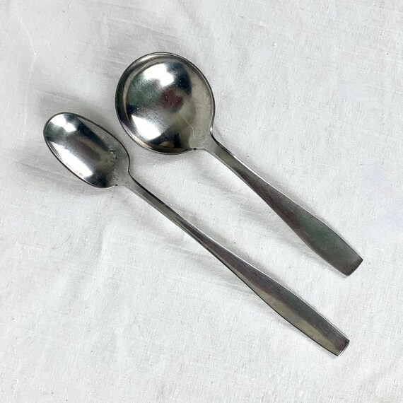 2 Pieces Georg Jensen Plata Round Soup Spoon and Ice Tea Spoon