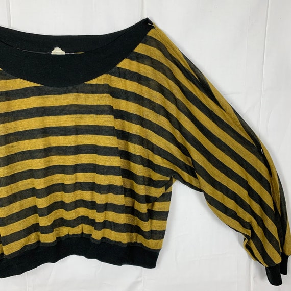 1980s French Style Beatnik Silk Knit Top M/L Gold… - image 7