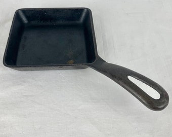 Griswold cast top iron square skillet