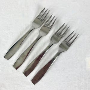 Georg Jensen Denmark Plata Stainless Steel Flatware 4 Pastry Cake Forks Danish Mid Century Modern Excellent Condition