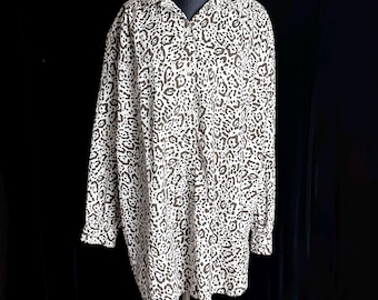 Vintage 1990s Solumbra Sun Precautions Coverup Shirt size Large Leopard Tunic 100% UV Protection Cruise Ware