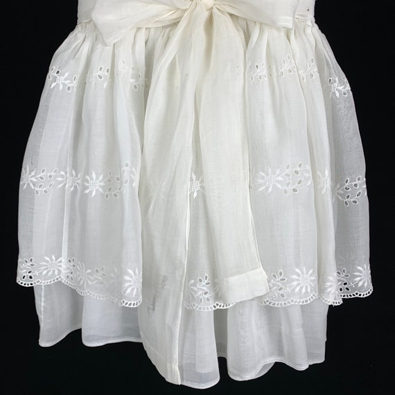 Vintage Girls White Dress size 5-6 Organza Eyelet… - image 8