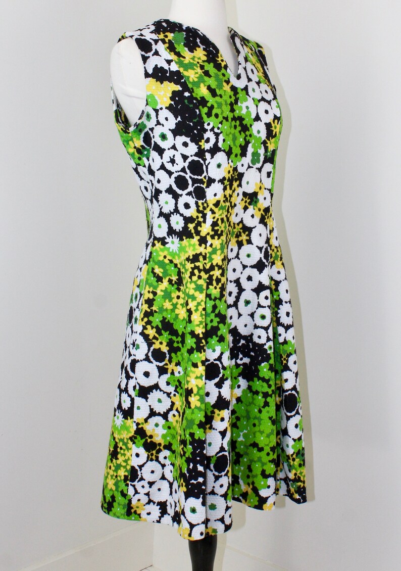 Vintage 1960s A-Line Dress size Medium Waffle Weave Cotton Flower Power Kick Pleats Sleeveless Spring Break Floral