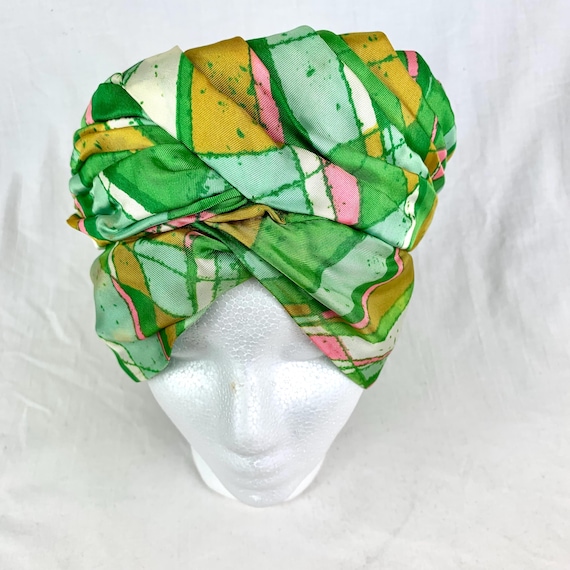 1960s Vintage De Mura AMC Fashion Turban 21.5 Inch Union  display picture 3