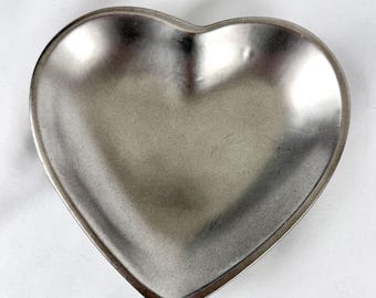 Bol ou plat vintage en céramique Mique Suède, en forme de cœur, couleur argent, style moderniste, années 1980.