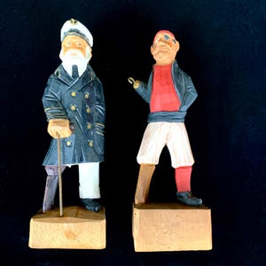 2 Vintage Nanco Natucial Figurines Peg Leg Captain and Pirate Carved Wood 10 inches High Shelf Sitter Excellent Condition