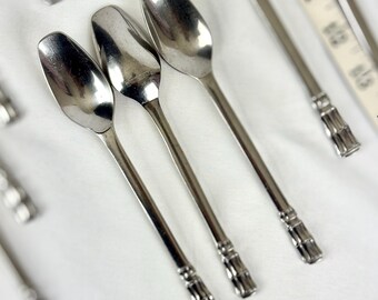 Ménagère vintage Stanley Roberts Turanook en acier inoxydable, 25 pièces : 12 cuillères à café, 9 fourchettes et couteaux.