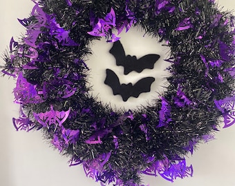 Spooky Cute Needle Felt Bat Magnet| Halloween Decor| Fridge, Locker Decoration| Creepy, Witchy Gift Idea| Unique Goth Present| Housewarming