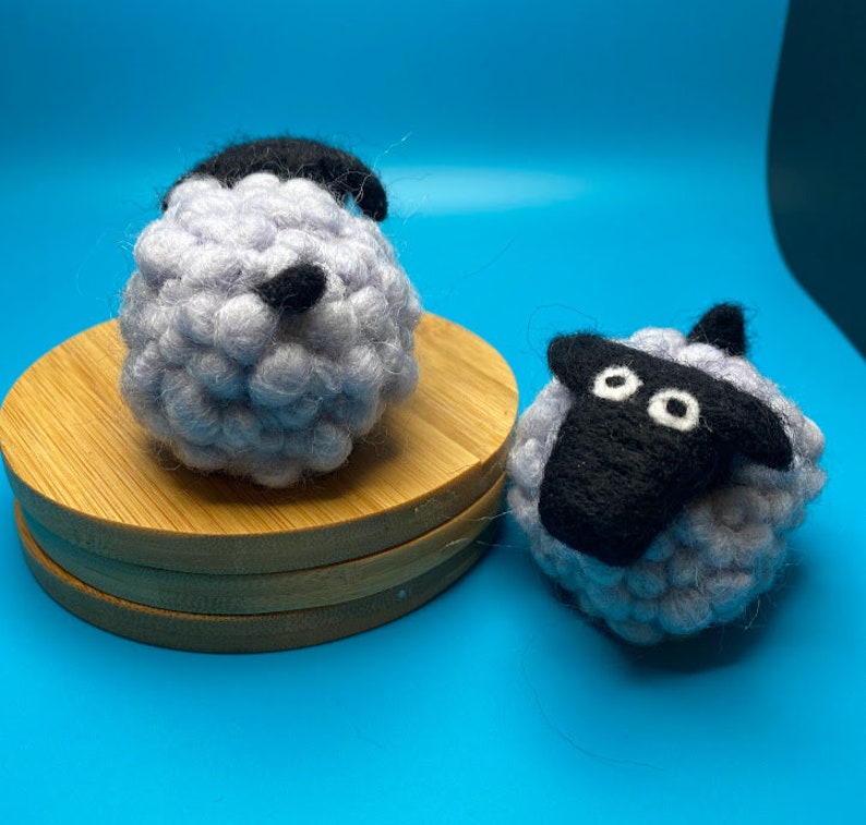 Needlefelt Sheep Handmade Small Mini Lamb Cute Pin Cushion Miniature Sheep Gift for Sewer Farm Animal Novelty Gift for Seamstress image 4