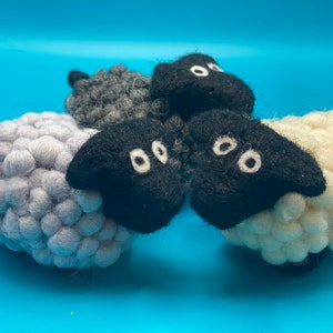 Needlefelt Sheep Handmade Small Mini Lamb Cute Pin Cushion Miniature Sheep Gift for Sewer Farm Animal Novelty Gift for Seamstress image 2