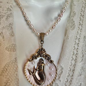 Mermaid Necklace Real Sea Shell, Art Nouveau Style, Choice Hand Beaded Real Pearls or Gold Rolo Chain, Mermaidcore Jewelry, Gift for Her