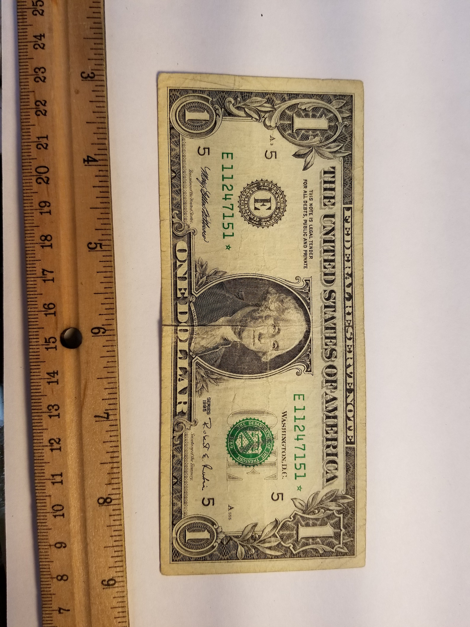 [Letter3 5] One Dollar Bill With Star - b3yvivf