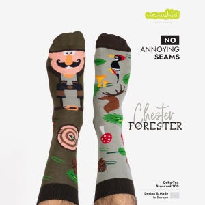 Calzini Forest - Calzini in cotone con divertenti cervi e ranger, regalo unisex originale per amanti della natura, escursionisti, raccoglitori di funghi e appassionati dei boschi