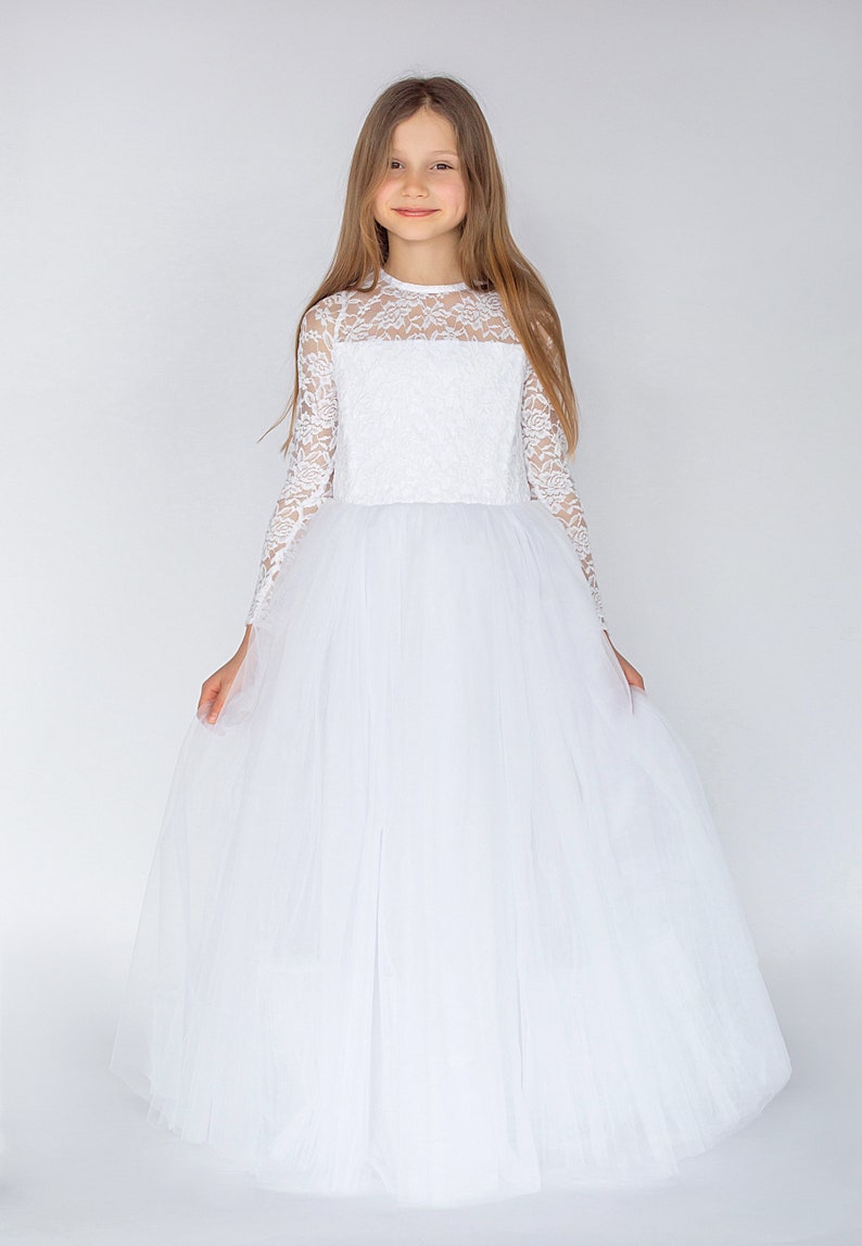 Flower girl and communion dress in size 134, 140, 146, 152 image 4