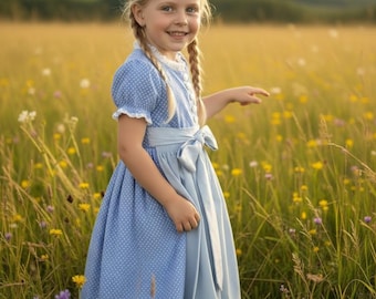 Enchanting children's dirndl made of cotton in light blue