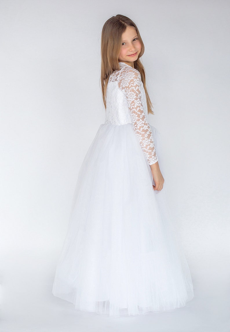 Flower girl and communion dress in size 134, 140, 146, 152 image 3