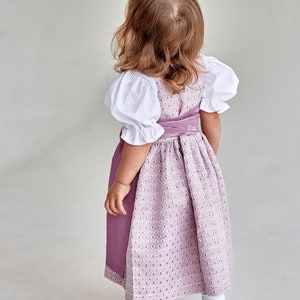 Dirndl fabricado en seda artificial en rosa para bautizos, bodas u otras ocasiones en tallas 62, 68, 74, 80, 86 imagen 8