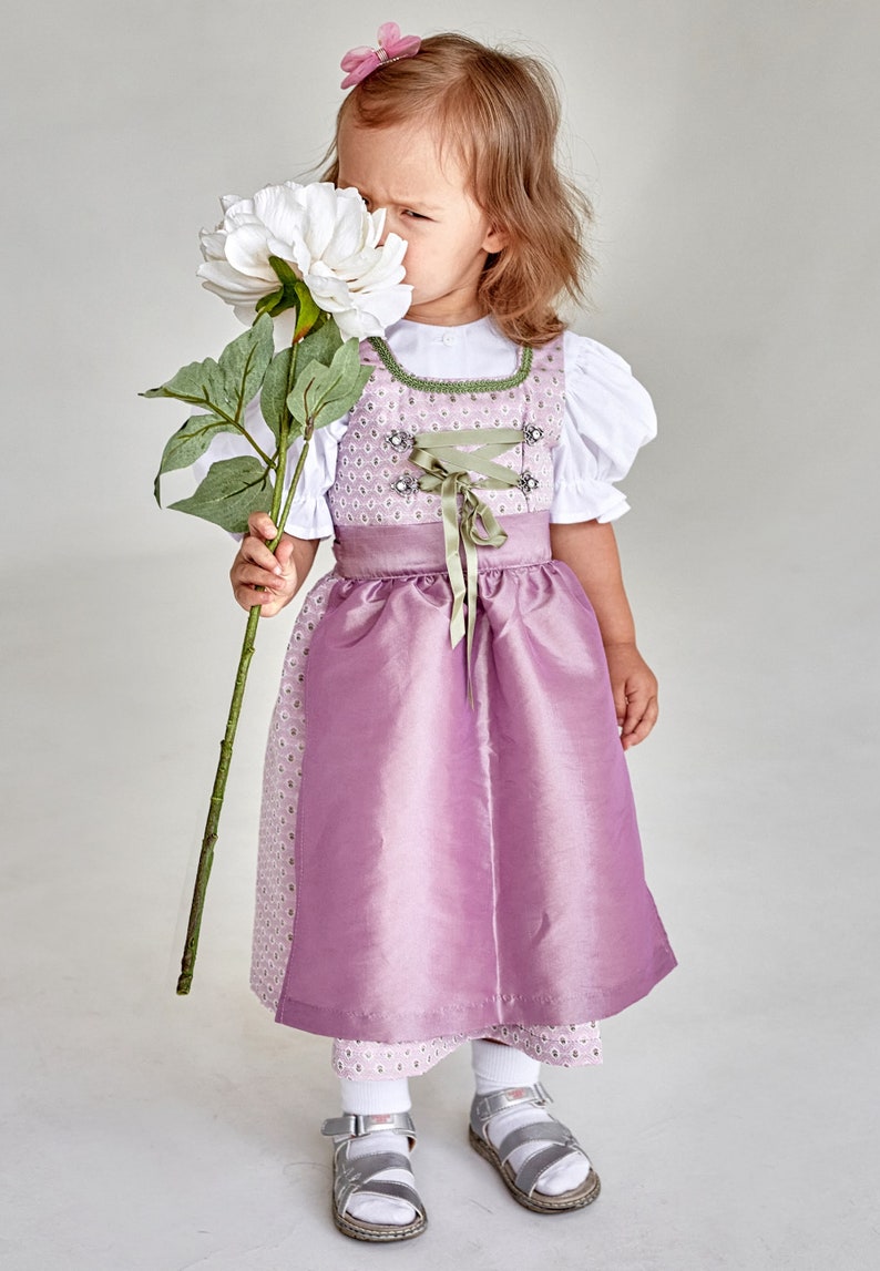 Dirndl fabricado en seda artificial en rosa para bautizos, bodas u otras ocasiones en tallas 62, 68, 74, 80, 86 imagen 4