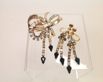 Retro Brooch Jewelry Vintage Lotus Flower Pin Rhinestone Jewelry Gold Filled Pin cRc Reis Co Rhinestone Brooch Flower Jewelry