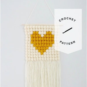 Crochet Wall Hanging Pattern, diy wall hanging, nursery decor, nursery diy decor - That's Amore Wall Hanging