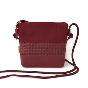 Umhängetasche "SUSE" / Festivaltasche, Crossbody Tasche, Schultertasche, Handtasche, Tasche klein /Vegan, Kunstleder, Weinrot, Bordeaux