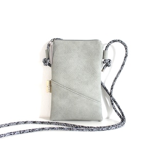 Handytasche zum Umhängen "INGA" / Handytasche mit Kordel, Umhängetasche Handy, Crossbody Handytasche / Vegan, Kunstleder, Grau, Handykordel
