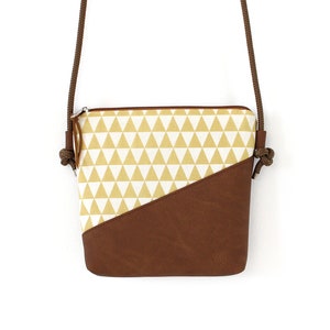 Umhängetasche "LONA" / Festivaltsche, Crossbody Tasche, Schultertasche, Handtasche, Tasche klein / Vegan, Kunstleder, Braun, Gelb, Dreiecken