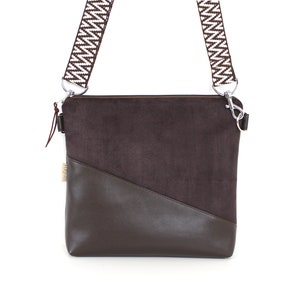 Schultertasche "CHOCO" / Umhängetasche, Crossbody, Damentasche, Handtasche / Vegan, Kunstleder, Wildlederimitat, Braun, Gurtband, Zickzack