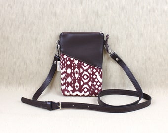 Handytasche zum Umhängen "FUMY" / Handytasche, Umhängetasche, Crossbody, Festivaltasche /Vegan, Kunstleder, Dunkelbraun, Ethno, Ikat