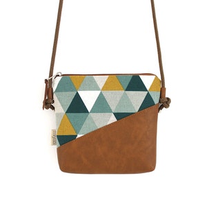 Umhängetasche "FIDA" / Festivaltasche, Crossbody Tasche, Umhängetasche klein, Schultertasche / Vegan, Kunstleder, Braun, Dreiecken, Kordel