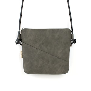 Umhängetasche "IBANA" / Festivaltasche, Crossbody Tasche, Schultertasche, Handtasche, Tasche klein / Vegan, Kunstleder, Grau