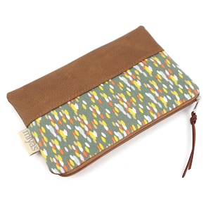 Täschchen "BANNY" / Kosmetiktasche, Schminktasche, Hygienetasche, Etui, Make Up Tasche / vegan, Kunstleder, Braun, Wachstuch innen