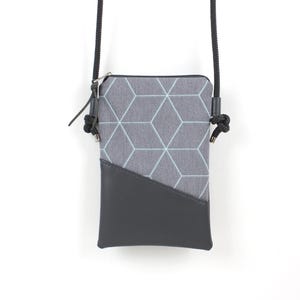 Handytasche zum Umhängen "LIMU" / Handytasche mit Kordel, Umhängetasche Handy, Crossbody Handytasch / Vegan, Kunstleder, Grau