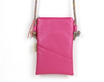 Handytasche zum Umhängen "FUXI" / Handytasche mit Kordel, Umhängetasche Handy, Crossbody Handytasche,Festivaltasche /Vegan, Kunstleder, Pink