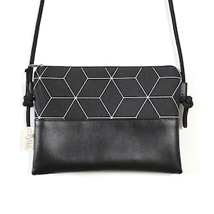 Umhängetasche "CARLA"/ Festivaltasche, Crossbody Tasche, Umhängetasche klein, Schultertasche / Vegan, Kunstleder, Schwarz, Weiß
