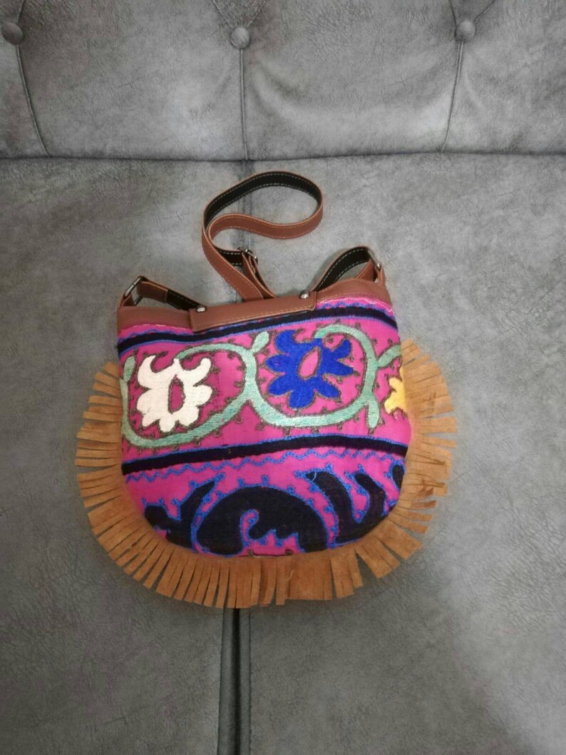 Vintage round bag,round bag,crossbody purse,leather bag,vintage carpet bag,kilim bag,shoulder bag,Vintage handbag,turkish kilim bag,purse
