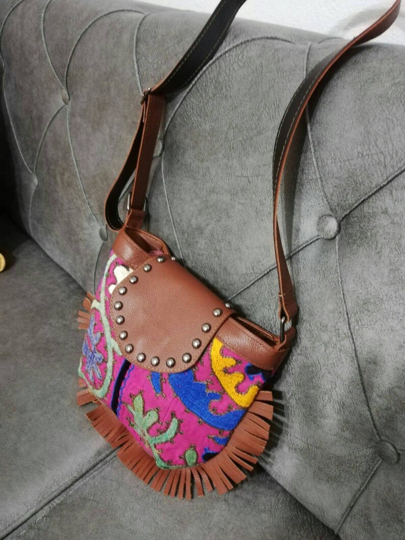 Vintage round bag,round bag,crossbody purse,leather bag,vintage carpet bag,kilim bag,shoulder bag,Vintage handbag,turkish kilim bag,purse