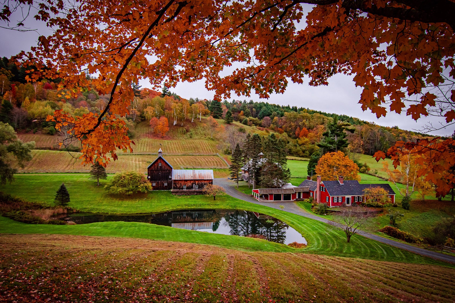Vermont Sleepy Hollow Farm in Autumn - Etsy