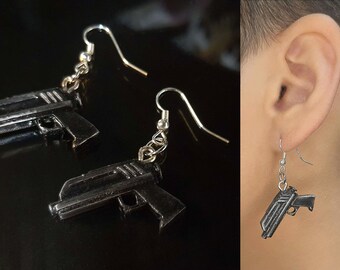 The Captain DC-17 Earrings