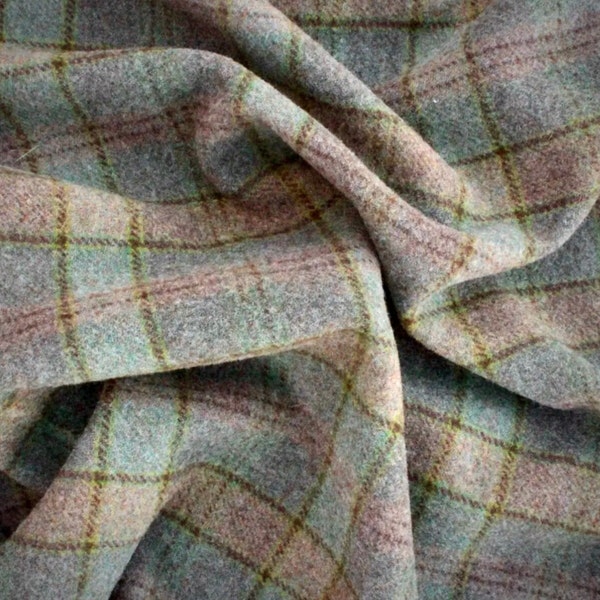 Cape Cod Plaid 100% Wool Fat Quarter