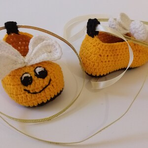 Baby booties Bee Girl crochet ballerinas German baby shoes image 5