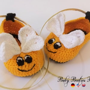 Baby booties Bee Girl crochet ballerinas German baby shoes image 3