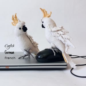 Cockatoo Parrot Crochet Pattern (PDF) – for bird lovers and crochet enthusiasts. Crochet realistic bird