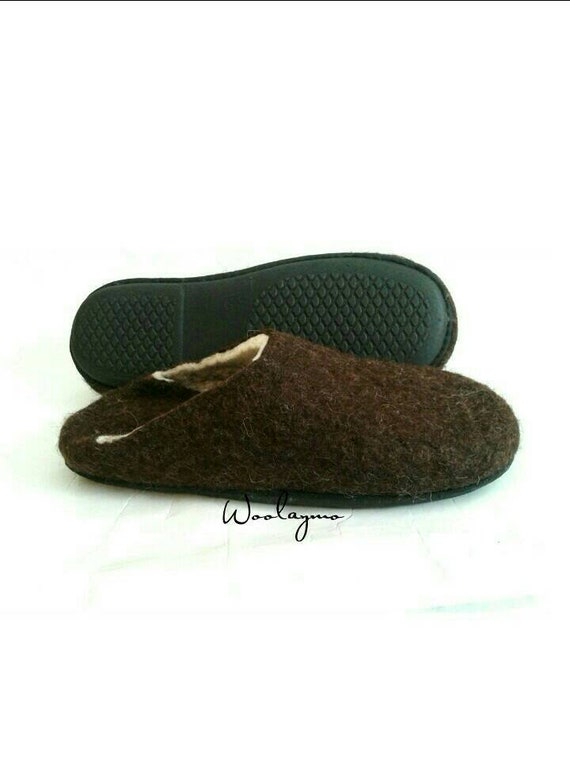 mens felt slippers