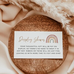 Regenboog display douchekaart, genderneutrale display douchekaart, boho babyshower display douche invoegen, moderne babyshower, RB1