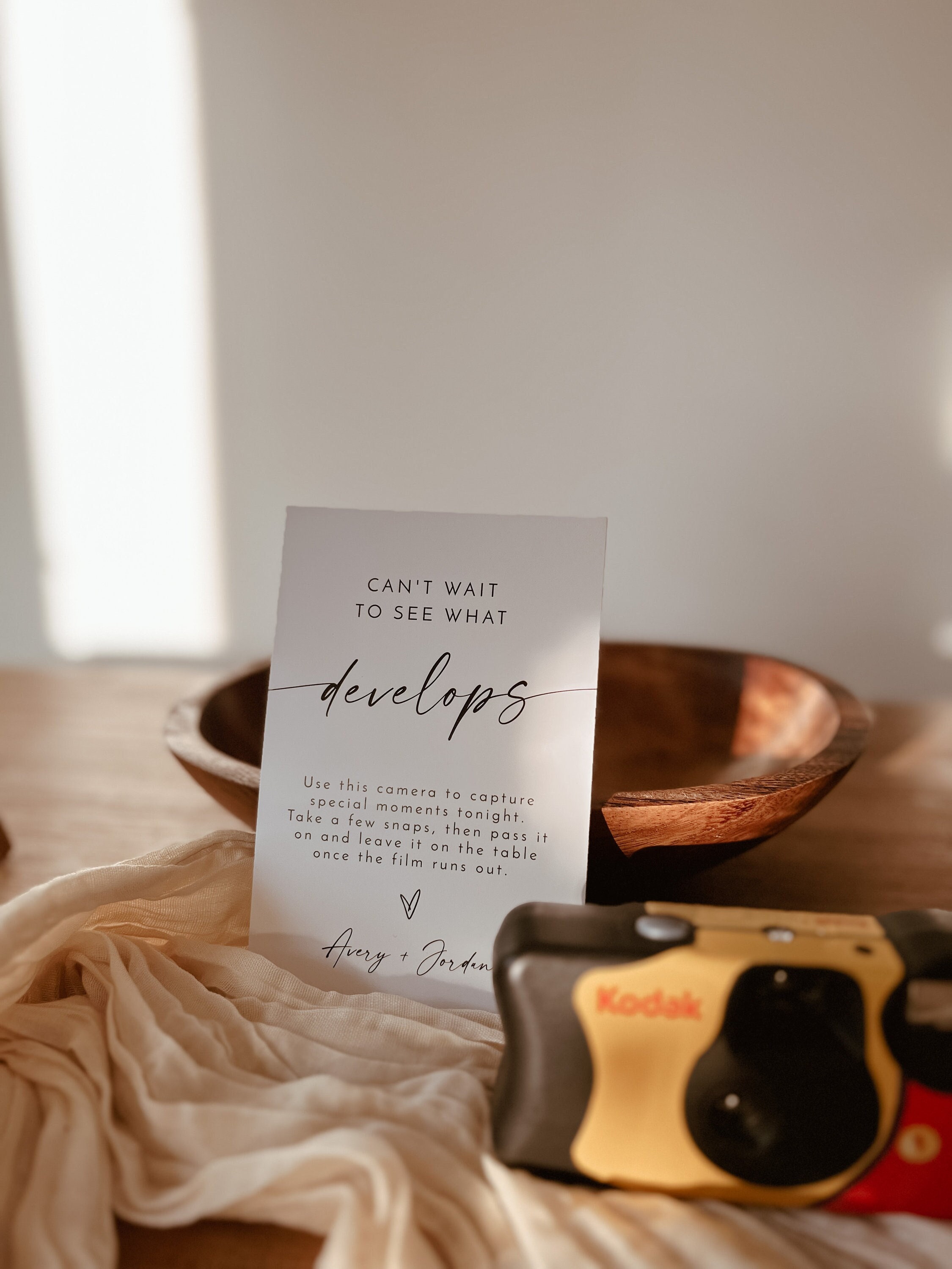 Wedding Disposable Camera Sign, Can't Wait to See What Develops, Camera Instructions, Minimalist Wedding Sign, Editable Template, M9